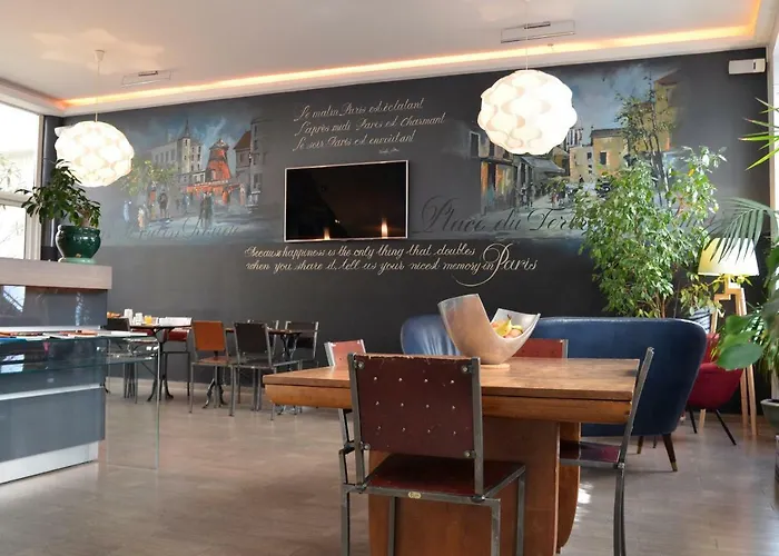 Sofia Hotel 2*