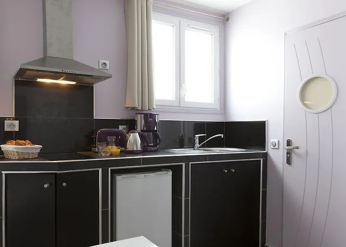 ソフィア ホテル 2*