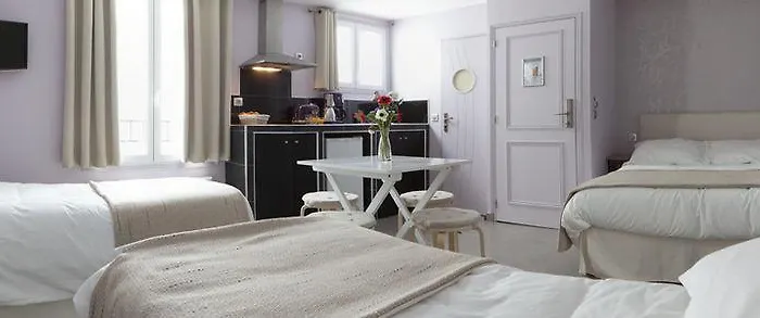 ソフィア ホテル パリ