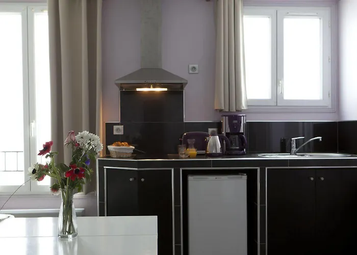 ソフィア ホテル 2*