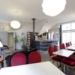 Sofia Paris