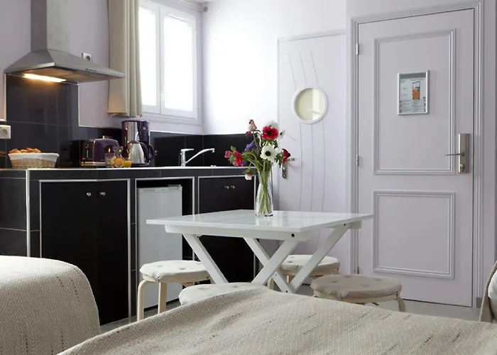 ホテル ソフィア パリ